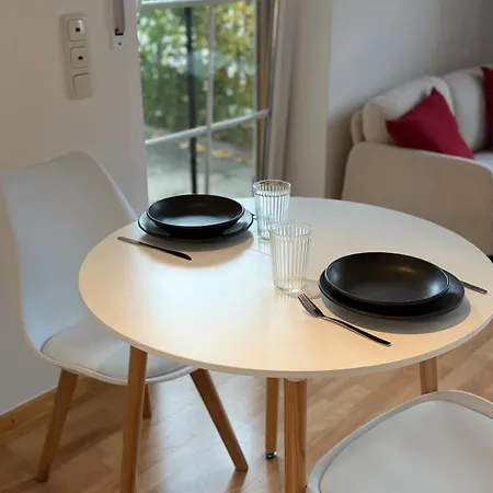 Apartamento Duha Homes - Wohlfuehl-studio, Kueche, Stellplatz, Self-check-in, Garten *