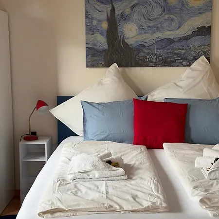 Duha Homes - Wohlfuehl-studio, Kueche, Stellplatz, Self-check-in, Garten * 因戈尔施塔特
