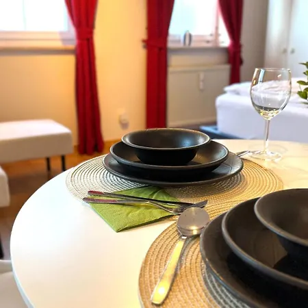 Dutti's - Wohlfuehl-studio, Kueche, Stellplatz, Self-check-in, Garten Ingolstadt