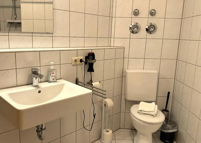 Dutti's - Wohlfuehl-studio, Kueche, Stellplatz, Self-check-in, Garten