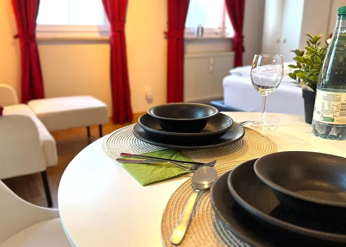 Dutti's - Wohlfuehl-studio, Kueche, Stellplatz, Self-check-in, Garten Ingolstadt